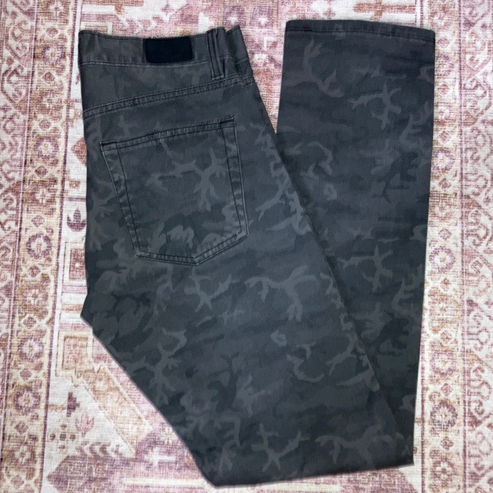 Nike Skinny Pants - Picture 2 of 10